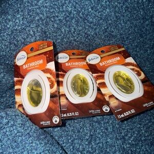 3 FEBREZE Small Spaces LIMITED EDITION Fresh Harvest PUMPKIN Roll New P8